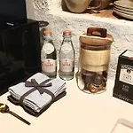 Апартаменты New Design & High Standard From 16th Century In Old Town-free Parking Братислава