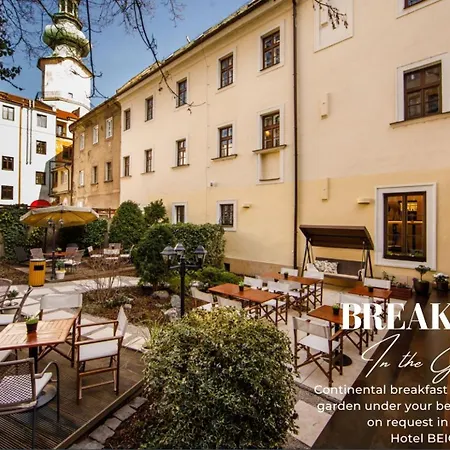 New Design & High Standard From 16th Century In Old Town-free Parking Апартаменты