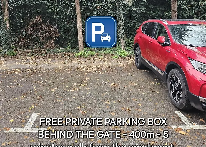 New Design & High Standard From 16th Century In Old Town-free Parking Apartmán Bratislava